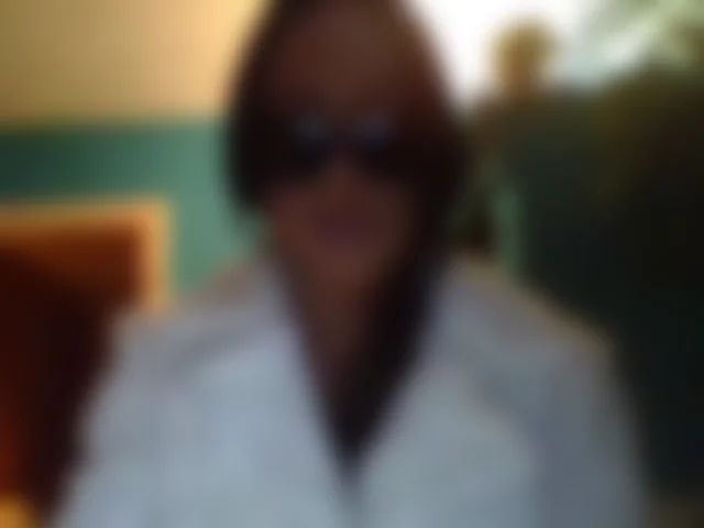 LuanaBulgariTNX image 0